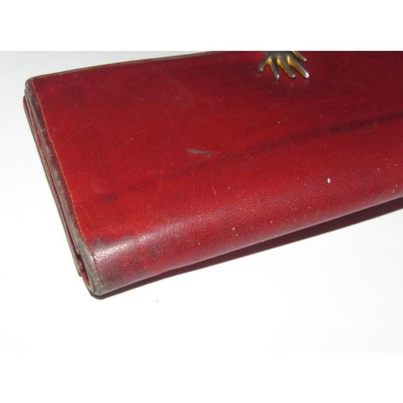 GUCCI Vintage Red Leather with Gold Hand Clasp - Picture 4 of 12